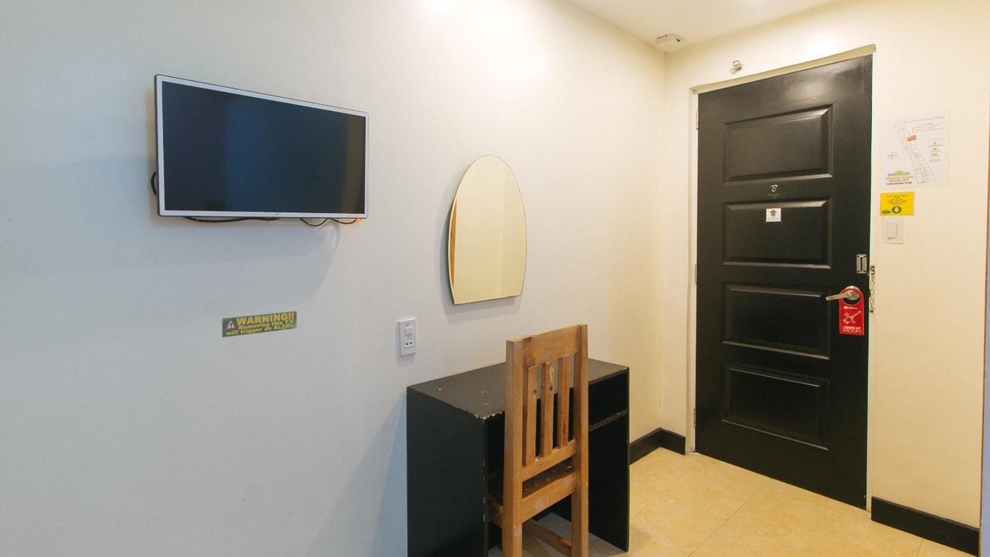 Reddoorz At Ranchotel Alabang Muntinlupa City Esterno foto