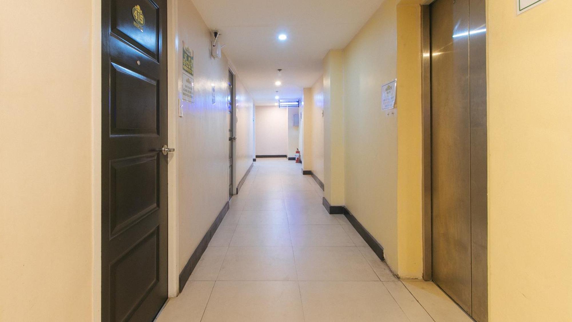 Reddoorz At Ranchotel Alabang Muntinlupa City Esterno foto